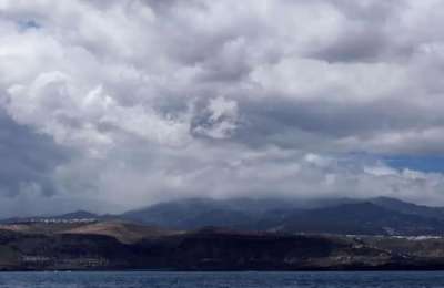 AEMET issues warning for storms and strong winds for the Canary Islands
