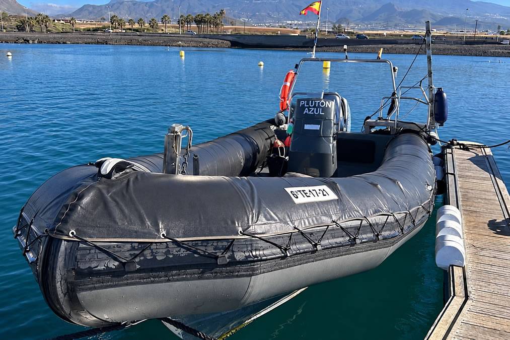 €60,000 speedboat stolen from Tenerife marina as police investigate possible drug trafficking link