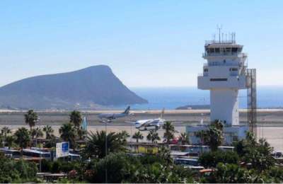 Medical emergency on UK flight to Tenerife South Airport