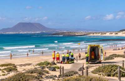 Man seriously injured after being rescued from the sea at Grandes Playas in Fuerteventura
