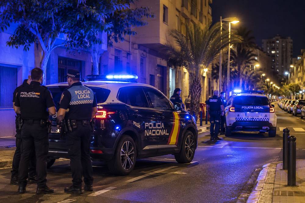 22-year-old taken to hospital after street fight in Tenerife
