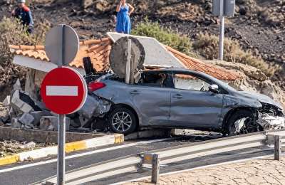 Driver who smashed into TF-1 bus stop was more than three times over drink-drive limit