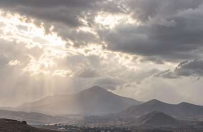 Unstable weather brings high temperatures, thunderstorms and calima to the Canary Islands