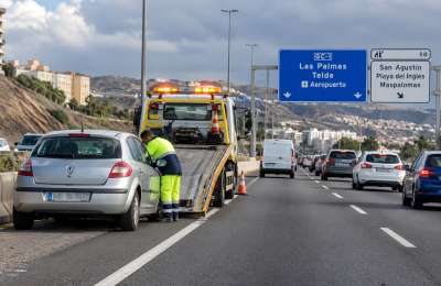 Express recovery trucks planned to cut motorway traffic jams