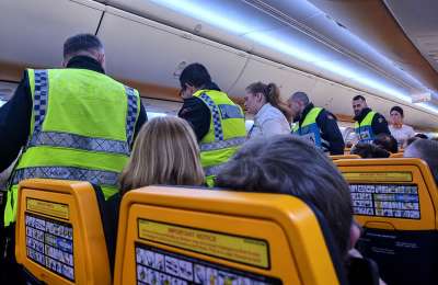 Disruptive passengers could be banned from multiple airlines under new UK rules