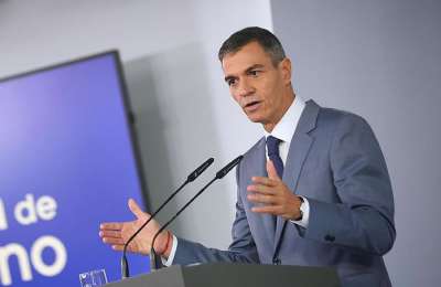 Spain approves 21 new housing measures affecting renters, landlords and holiday lets
