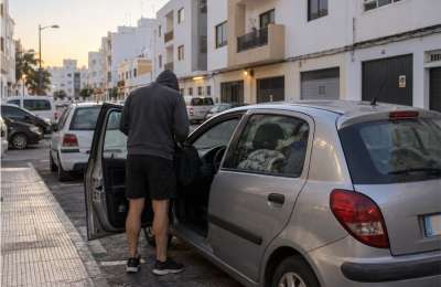 Residents forced to live in cars and garages as housing crisis worsens in Lanzarote