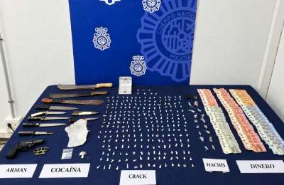 Four arrested after police raid suspected drug den in Tenerife